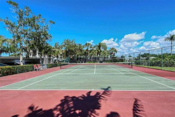 Exterior, Tennis Courts