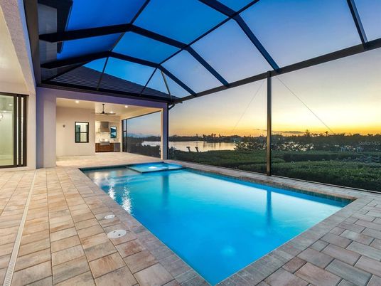 Glass Ceilings, Interior, Pool, Sun Room, Water