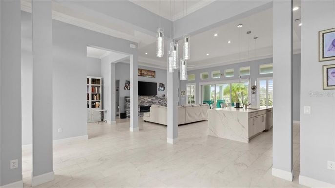 Interior, Kitchen, Living room, Marble, Pendant Lights, Recessed Lighting