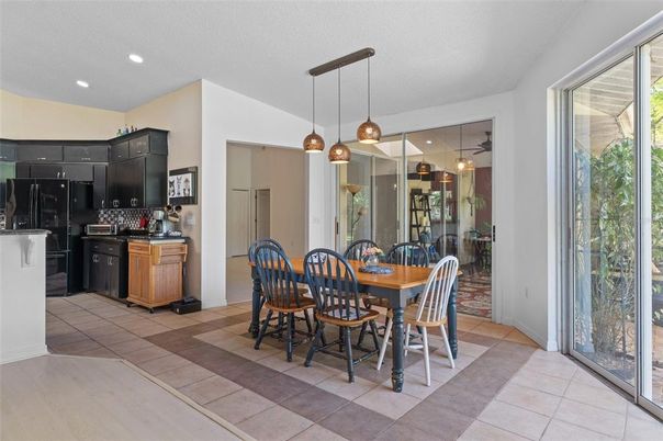 Dining room, Interior, Kitchen, Pendant Lights, Recessed Lighting