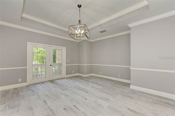 Empty room, Interior, Pendant Lights, Wood Texture Flooring
