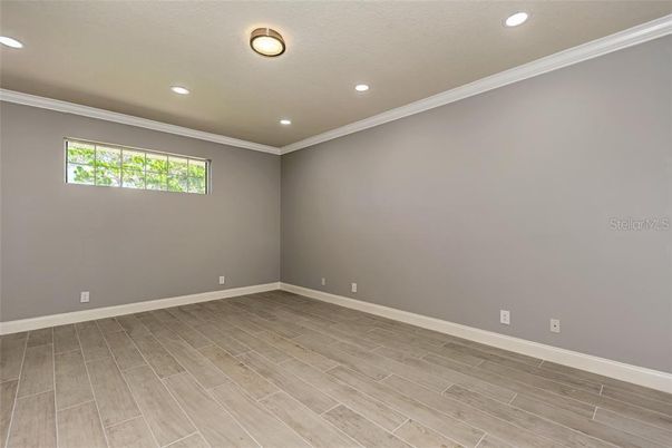 Empty room, Interior, Recessed Lighting, Wood Texture Flooring