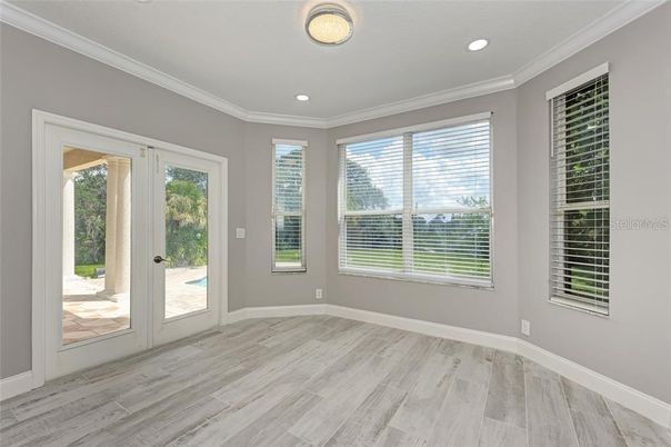 Empty room, Interior, Recessed Lighting, Wood Texture Flooring