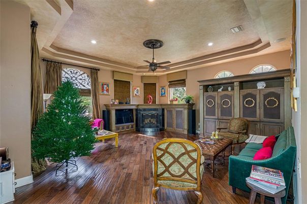 Fireplace, Interior, Living room, Recessed Lighting, Wood Texture Flooring