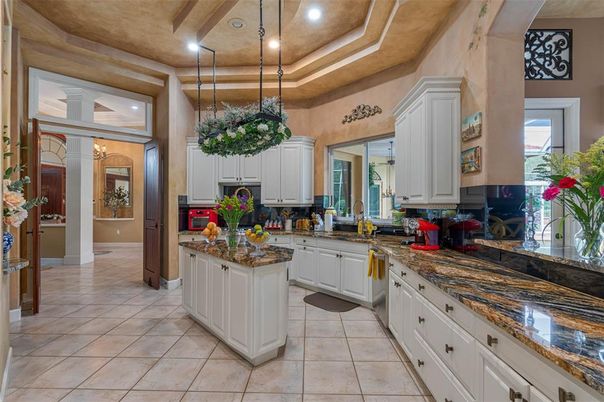 Interior, Kitchen, Pendant Lights, Recessed Lighting