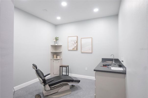 Fitness Equipment, Home Office, Interior, Recessed Lighting