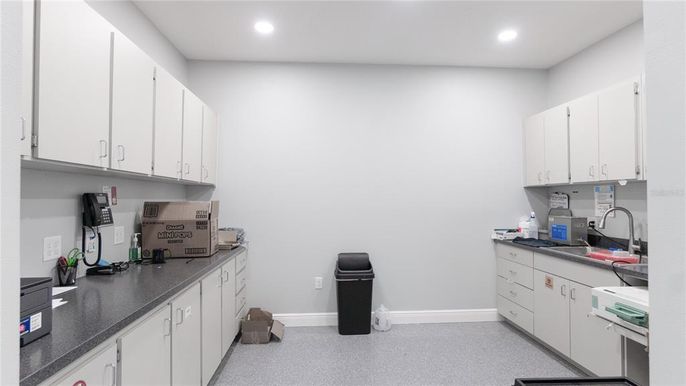 Interior, Kitchen, Recessed Lighting