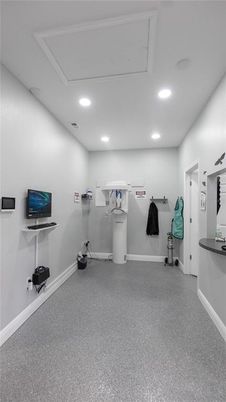 Interior, Recessed Lighting