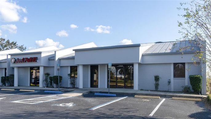 Exterior, Facade, Brick Facade, Modern