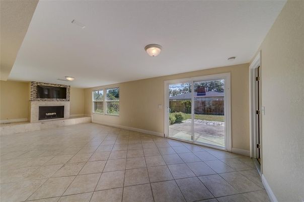 Empty room, Fireplace, Interior