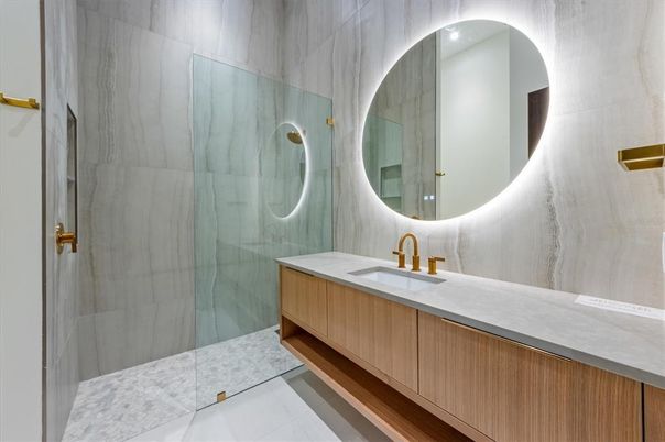 Bathroom, Glass Shower, Interior
