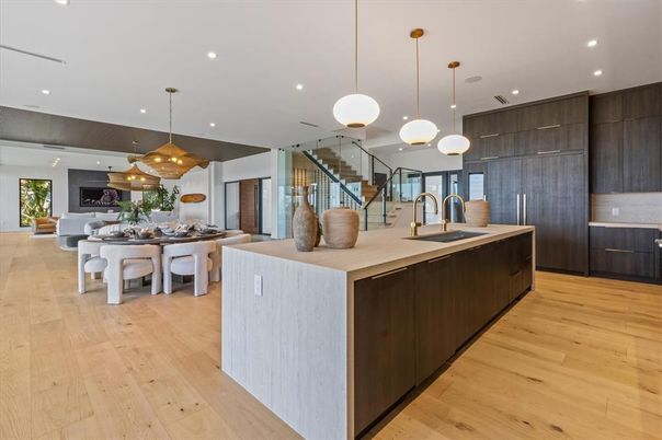 Dining room, Interior, Kitchen, Pendant Lights, Recessed Lighting, Stainless Steel Appliances, Wood Texture Flooring