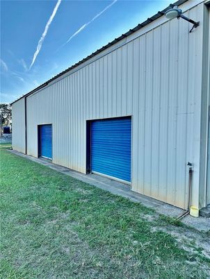 Backyard, Detached Garage, Exterior