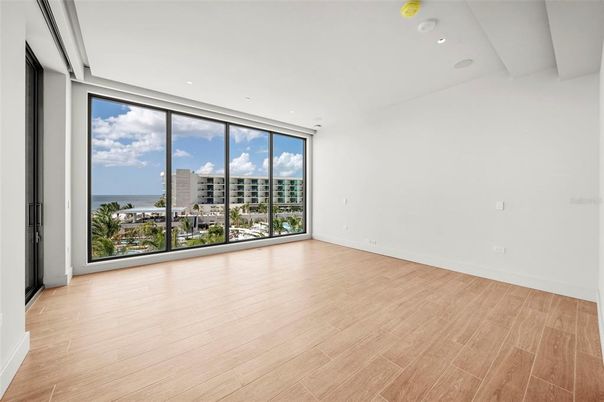 Empty room, Interior, Recessed Lighting, Water, Wood Texture Flooring