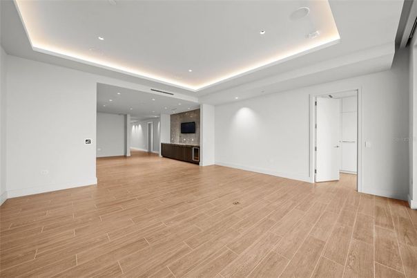 Empty room, Interior, Recessed Lighting, Wood Texture Flooring
