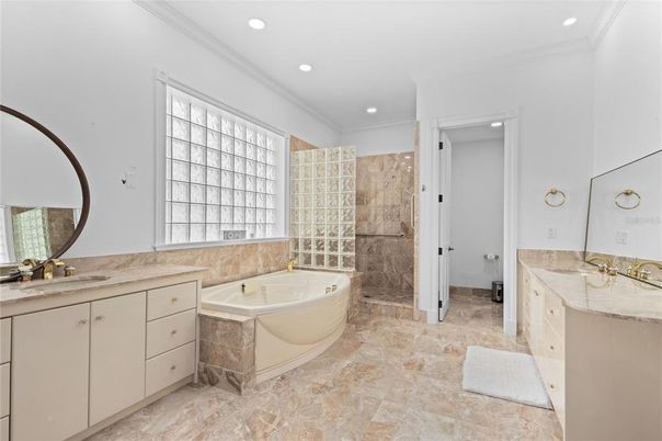 Bathroom, Dual Sink Vanities, Free Standing Baths, Glass Shower, Interior, Recessed Lighting