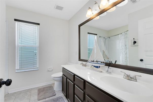 Bathroom, Dual Sink Vanities, Interior