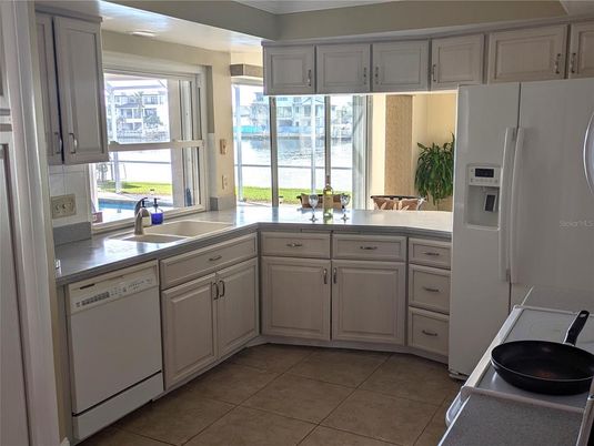 Interior, Kitchen, Water