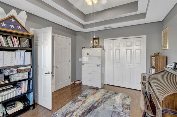 Interior, Pendant Lights, Wood Texture Flooring