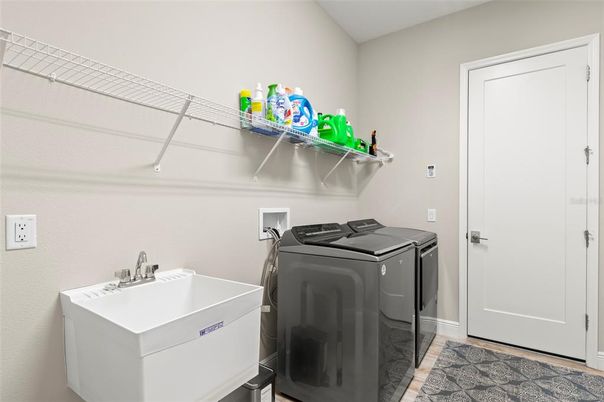 Interior, Washer