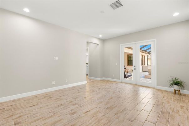 Empty room, Interior, Recessed Lighting, Wood Texture Flooring