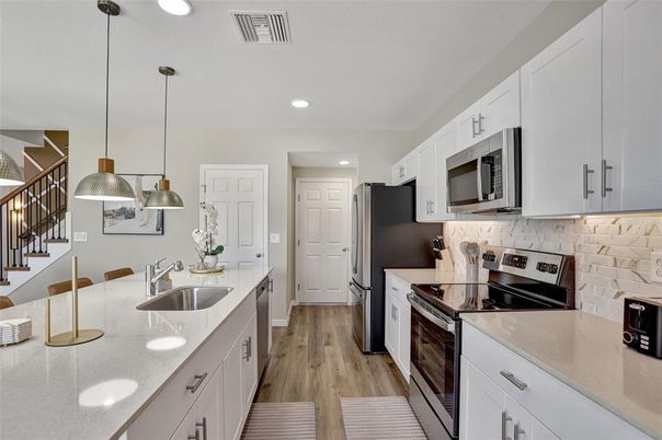 Interior, Kitchen, Pendant Lights, Recessed Lighting, Wood Texture Flooring