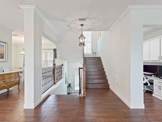 Interior, Pendant Lights, Wood Texture Flooring