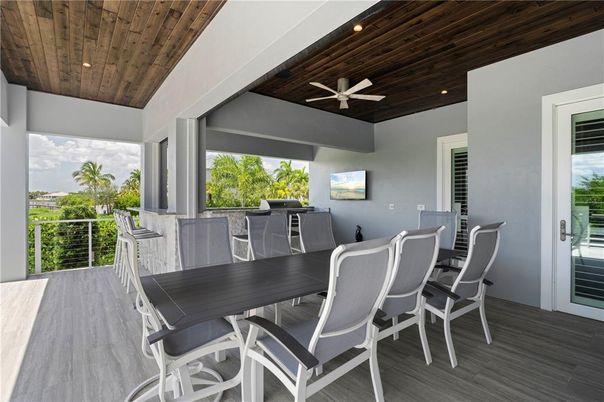 Dining room, Interior, Recessed Lighting, Wooden Ceilings, Wood Texture Flooring