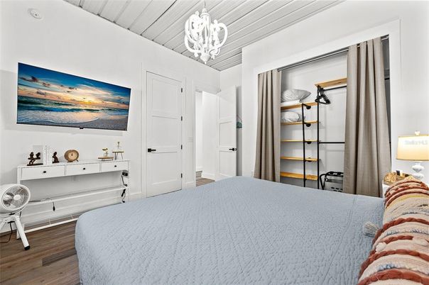 Bedroom, Interior, Pendant Lights, Wood Texture Flooring