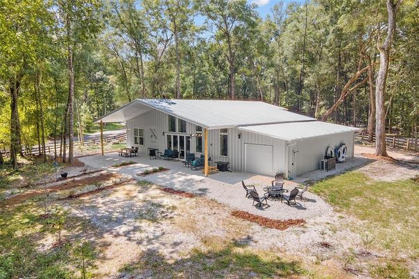 Backyard, Detached Garage, Exterior