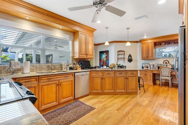 Interior, Kitchen, Pendant Lights, Recessed Lighting, Wood Texture Flooring
