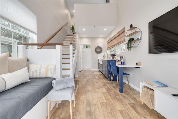 Interior, Recessed Lighting, Wood Texture Flooring