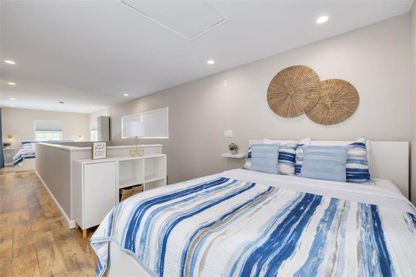 Bedroom, Interior, Recessed Lighting, Wood Texture Flooring