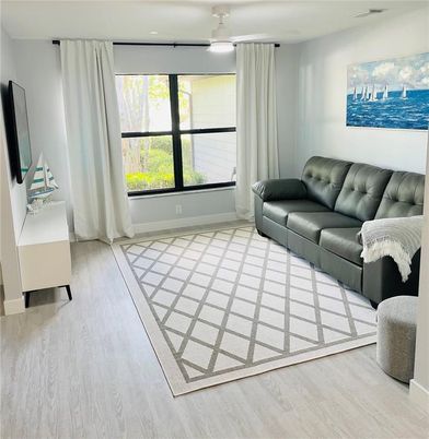 Interior, Living room, Recessed Lighting, Wood Texture Flooring