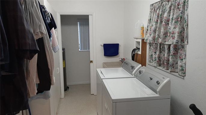 Interior, Washer
