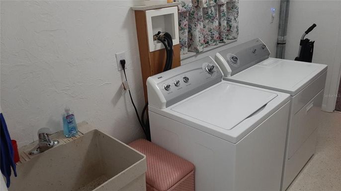 Interior, Washer