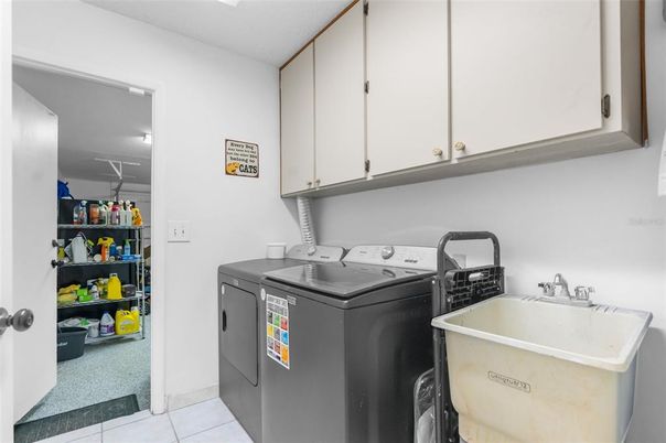 Interior, Washer