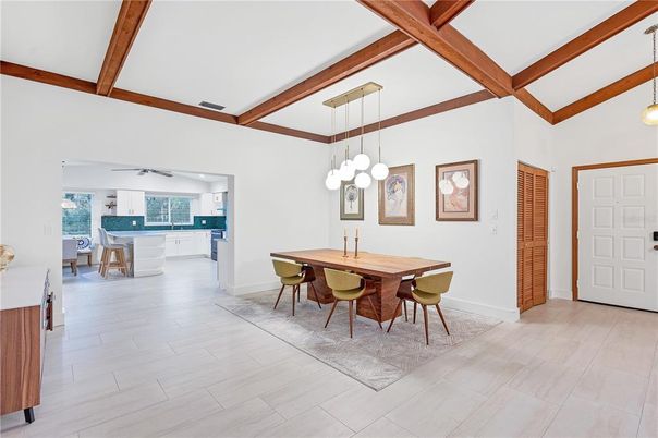 Dining room, Interior, Pendant Lights, Wooden Beams