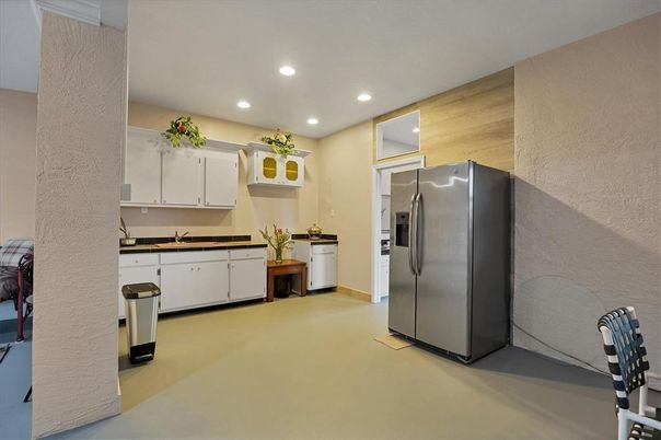 Interior, Kitchen, Recessed Lighting