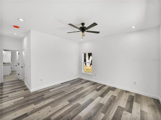 Empty room, Interior, Recessed Lighting, Wood Texture Flooring