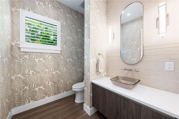 Bathroom, Interior, Recessed Lighting, Wood Texture Flooring