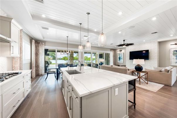 Dining room, Interior, Kitchen, Living room, Pendant Lights, Recessed Lighting, Wood Texture Flooring