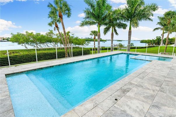 Exterior, Pool, Water