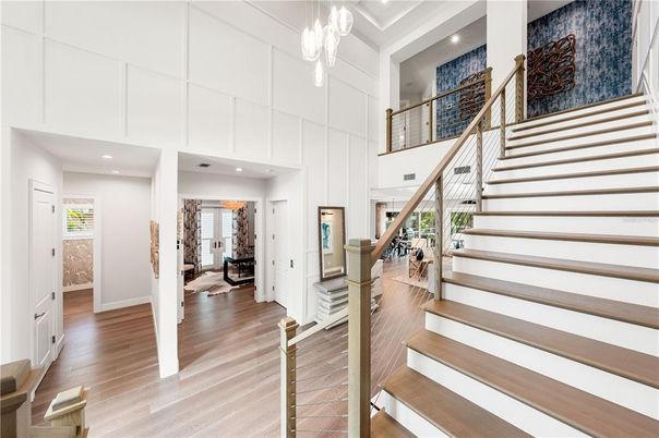 Interior, Pendant Lights, Recessed Lighting, Wood Texture Flooring