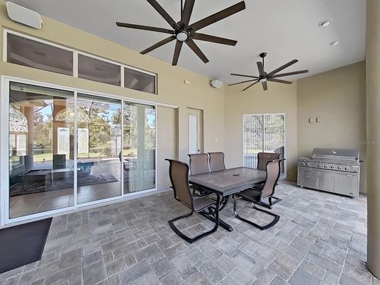 Dining room, Interior, Recessed Lighting