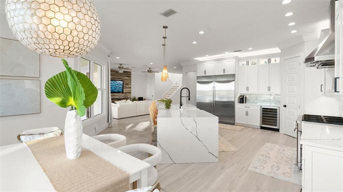 Interior, Kitchen, Living room, Pendant Lights, Recessed Lighting, Stainless Steel Appliances, Wood Texture Flooring