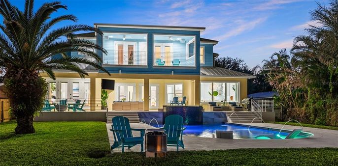 Backyard, Exterior, Pool
