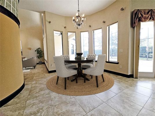 Chandelier, Dining room, Interior