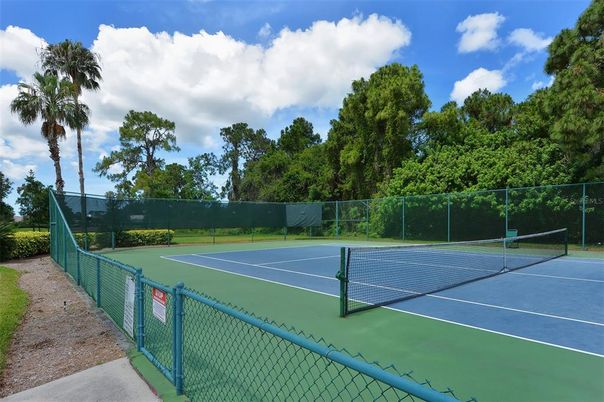 Exterior, Tennis Courts