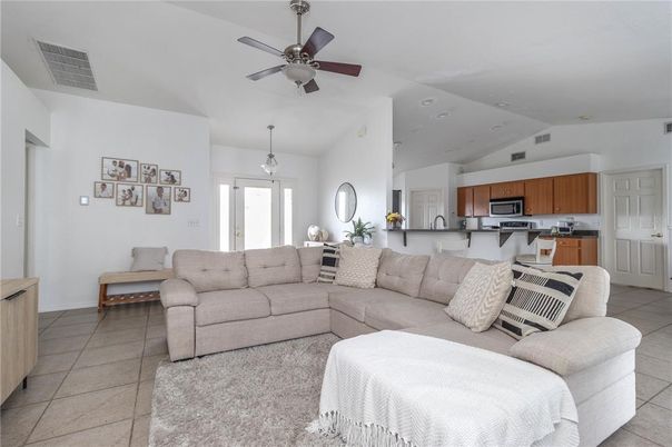 Interior, Kitchen, Living room, Pendant Lights, Stainless Steel Appliances